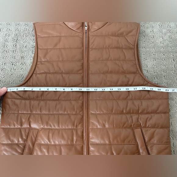 Neiman Marcus lamb leather vest - Picture 9 of 9